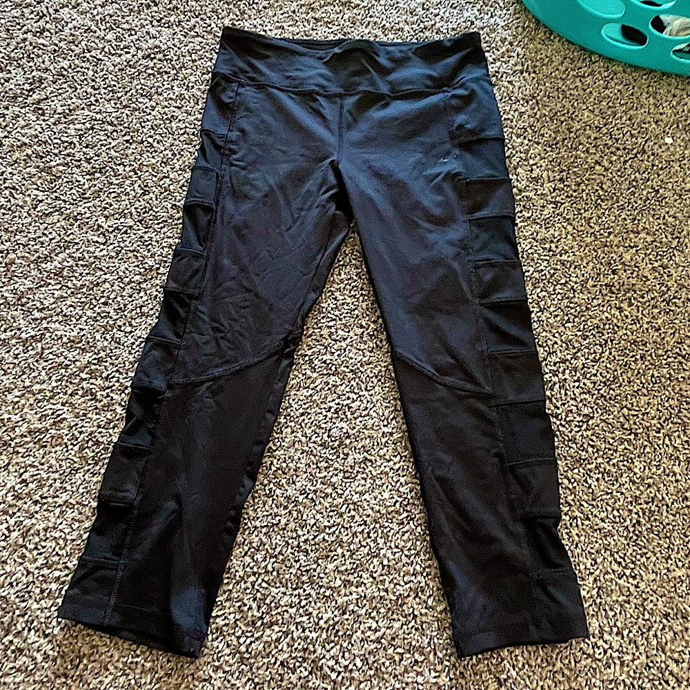 Athletic tights / leggings